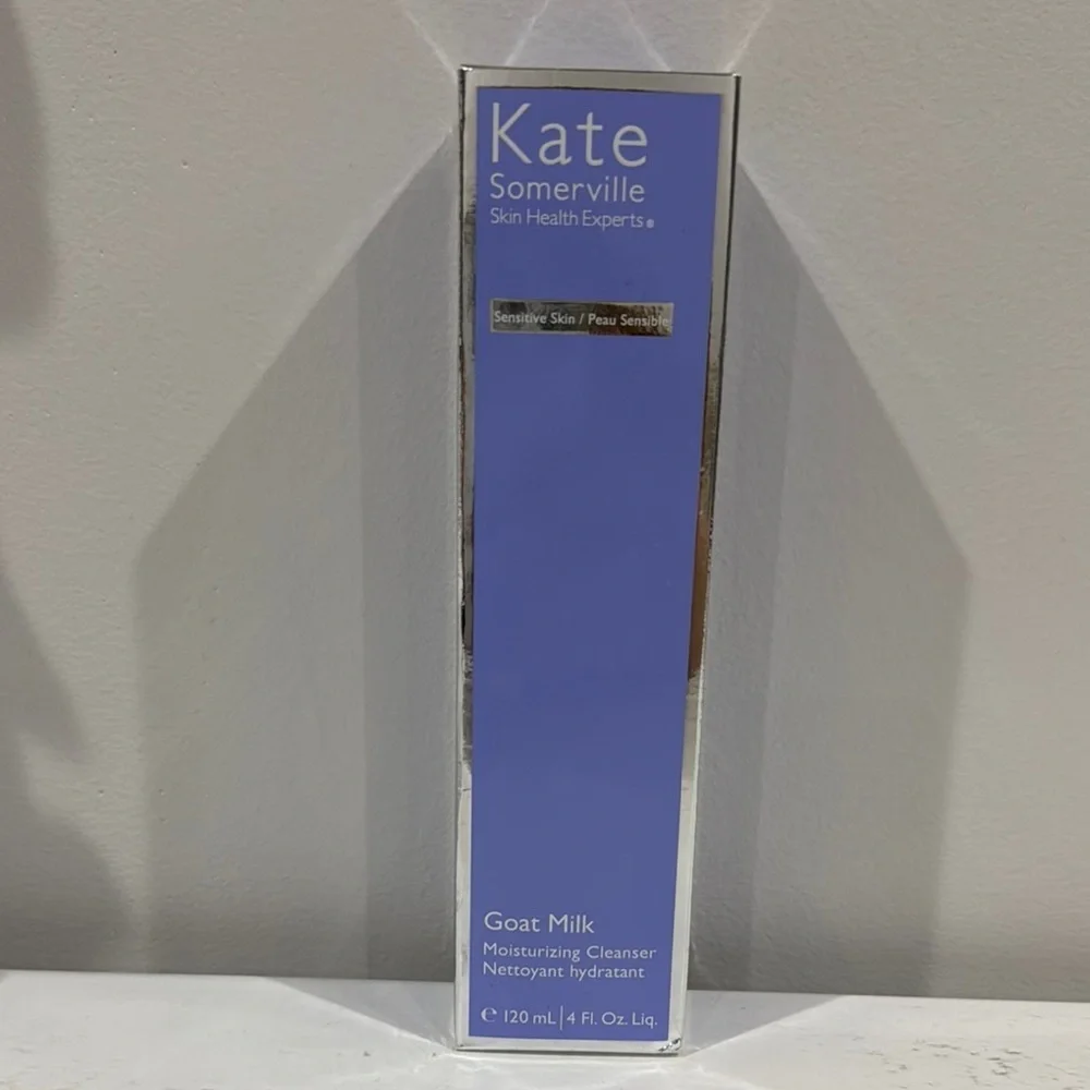 Kate Somerville Goat Milk Moisturizing Cleanser - Purple and Silver